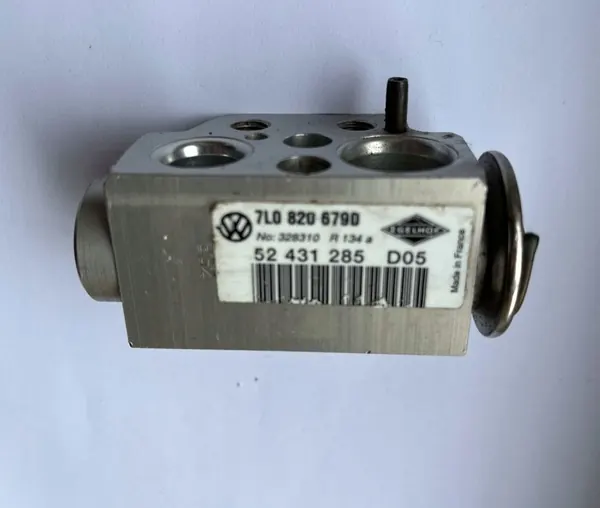 VW Amarok Touareg Audi Q7 AC Laajennusventtiili 7L0820679D image 2