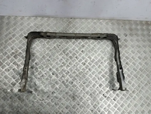Toyota Avensis T270 2015 Etuakseli OEM AMD93181 image 6