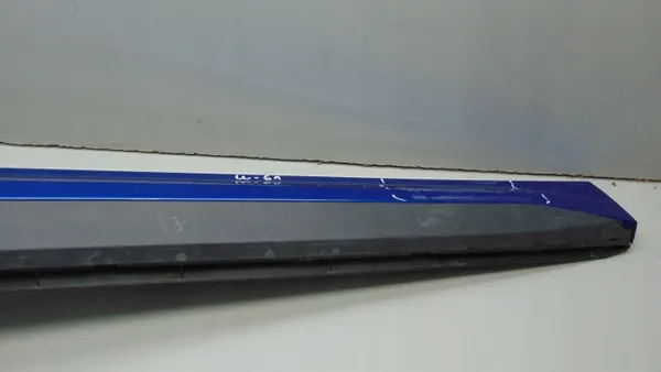 OEM 5LA854940A Oikea Etuoven Lista SKODA ENYAQ:lle image 5