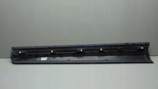 OEM 5LA854940A Oikea Etuoven Lista SKODA ENYAQ:lle image 6