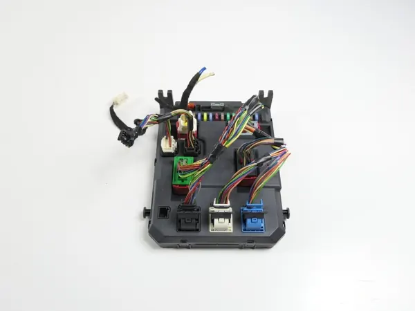 OEM 9666952280 BSI para Citroen DS3 2010-2014 image 4