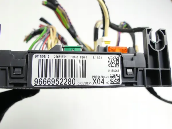 OEM 9666952280 BSI para Citroen DS3 2010-2014 image 6