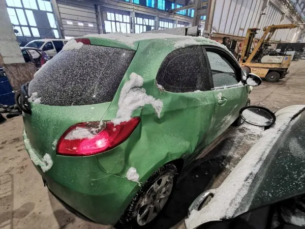 Mazda 2 Neljännesikkuna lasi OEM as2 - Taka oikea image 6