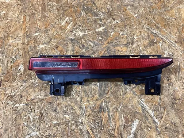 Porsche OEM 95B945701D Vänster Bak-Dimljus image 2