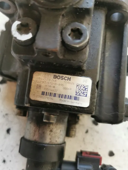 Injectiepomp Opel Insignia 0445010248 image 2