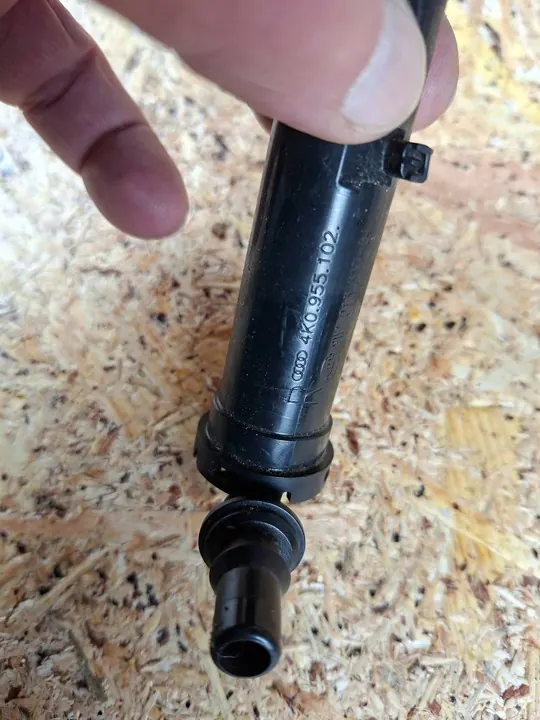 Washer Fluid Nozzle Audi A6 A7 image 3