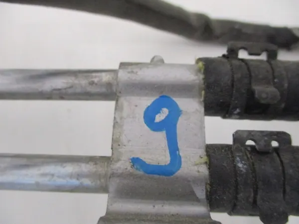 Injector AdBlue OEM 208997976R - Renault OE usado image 7