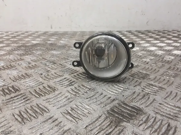Nebelscheinwerfer Toyota Yaris OEM E204709 - Gebraucht image 2