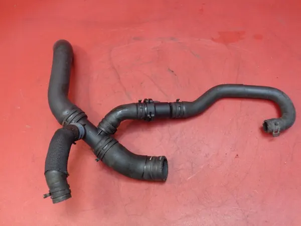 Vesiputket Audi Q3 VW 2.0 TDI CFG 2012 image 2