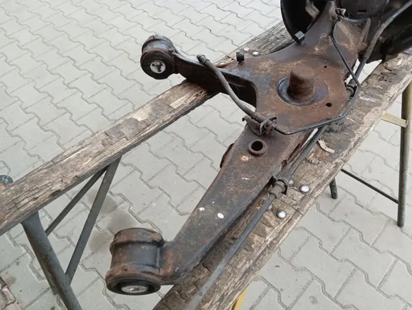OEM ZWROTNICA WAHACZ PRAWY TYL VW T6 2.0 TDI 2016R image 5
