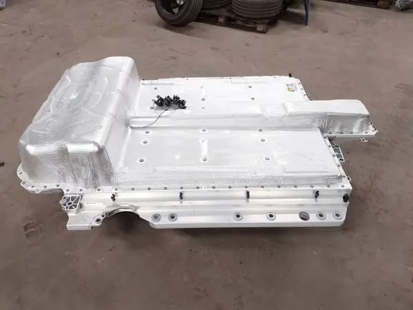 Käytetty BMW OEM 8873974 Traktioakku 66Ah image 3
