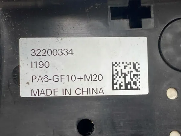 Volvo batteriklemma OEM 32200334 - Begagnad image 6