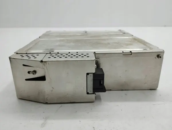 Changer CD BMW OEM 6956939 pour 5 Touring image 4