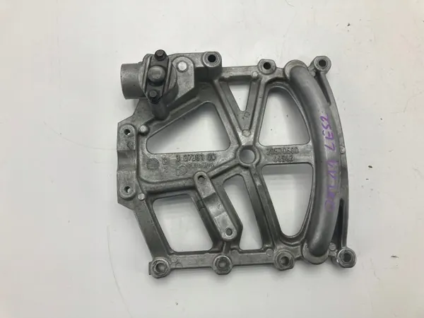Renault Premium DXI Öljyn Venttiili Pumppu Kiinnityspohja OEM 20570580 image 3