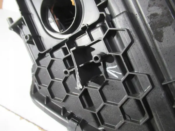 Farol Esquerdo Bi-Xenon Skoda Yeti image 10