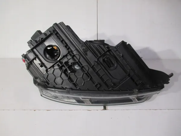 Farol Esquerdo Bi-Xenon Skoda Yeti image 9