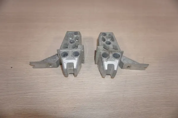 Adaptateur Support Radiateur BMW OEM 8737337 image 2