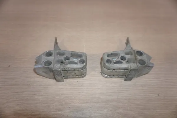 Adaptateur Support Radiateur BMW OEM 8737337 image 3