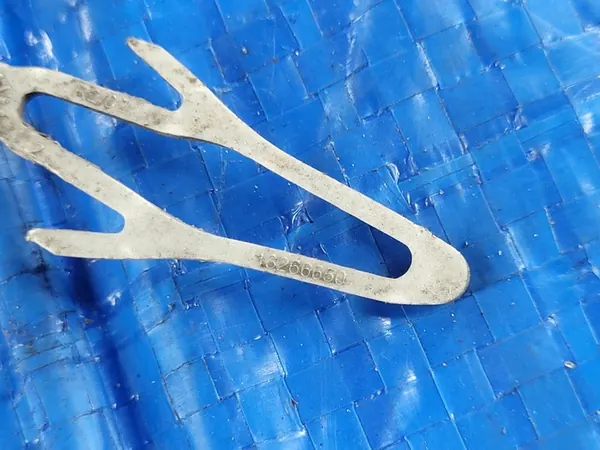 OPEL Astra J Tappo Posteriore Paraurti Kombi Z176 13266650 image 3