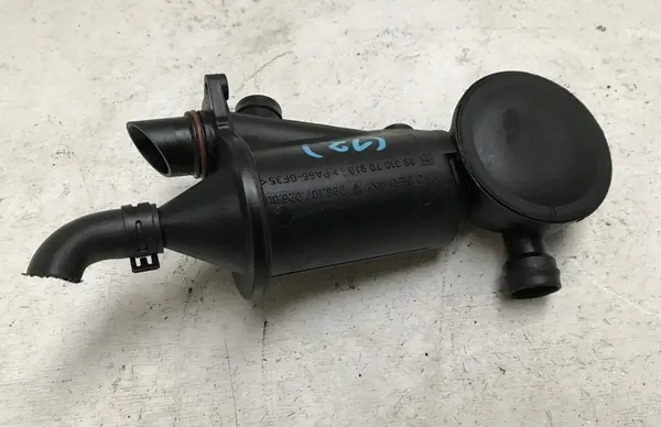 Porsche OE 99610702600 Oljesepartor image 2