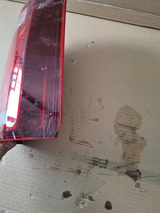 VW T5 T6 Luz Trasera Derecha 7EO945208F image 2