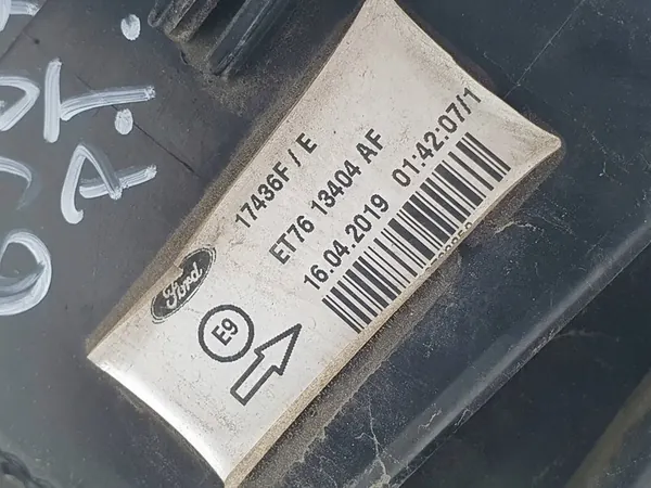 Luz trasera derecha Ford Tourneo Courier B460 EU ET7613404AF image 3