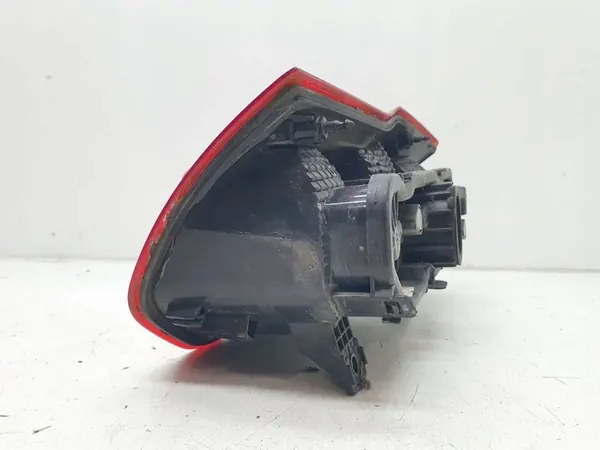 Luz trasera derecha Ford Tourneo Courier B460 EU ET7613404AF image 7