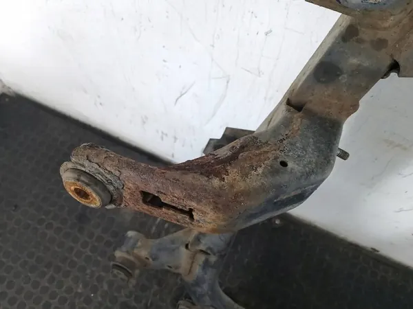 Traverse avant OEM WÓZEK,TRAWERS pour Opel Meriva B image 6