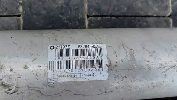 Dodge Ram V Ilmasäiliö OEM 68264595AB - Käytetty image 5
