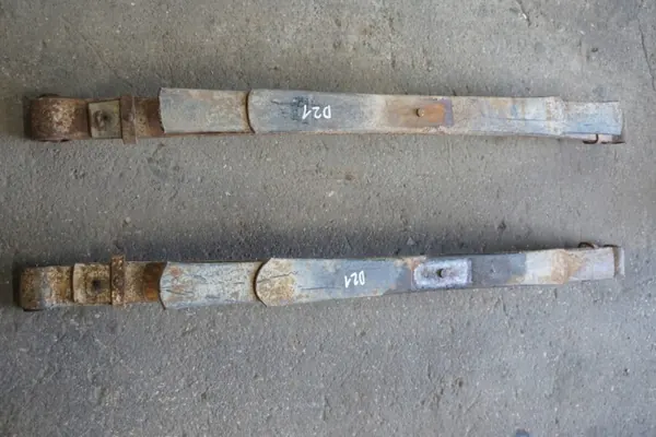 Nissan Navara D21 King Cab Taka Lehtijouset OEM 0000004 image 3
