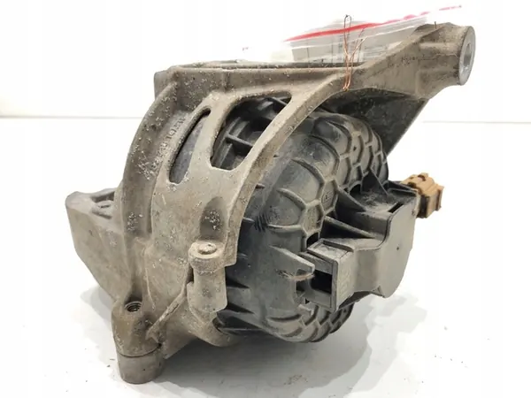 Vasemman Moottorin Kiinnike Audi Q8 4M0199371FF 3.0 286HV image 2