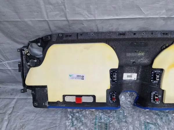 Tapicería trasera Ferrari SF90 Stradale OEM 000984048 image 7