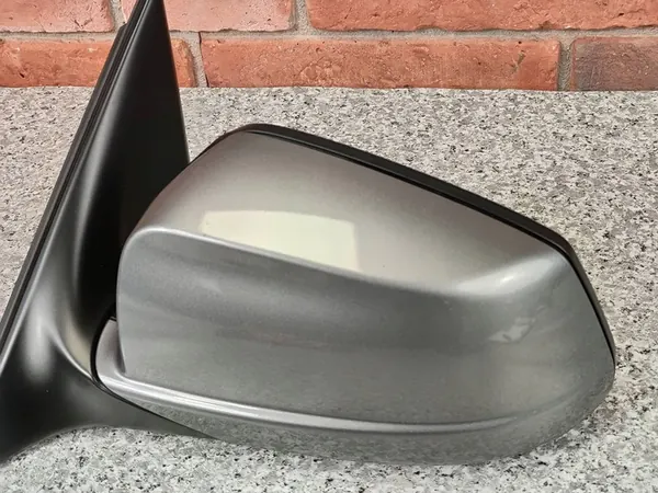 BMW F10 F11 Vasemmanpuoleinen Peili 3 Pin Fotochrom A52 Avaruusharmaa image 3