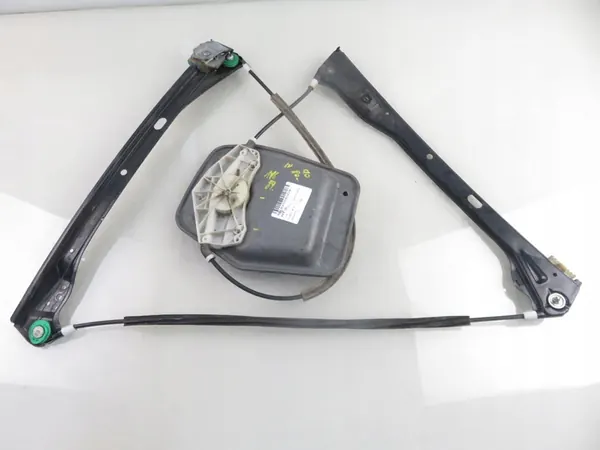 VW Golf V Elevador de Vidro Direito 1K3837462A image 3