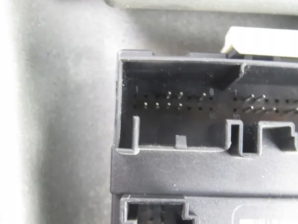 VW Golf V Elevador de Vidro Direito 1K3837462A image 4