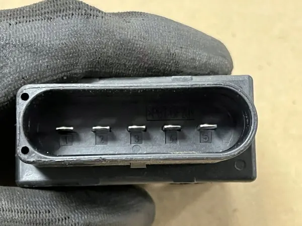 Module de contrôle de pompe à carburant OEM 5Q0906093 image 5