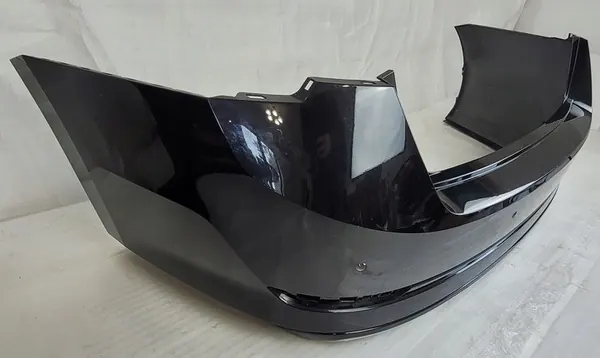 Paraurti posteriore Skoda Octavia IV Kombi image 4