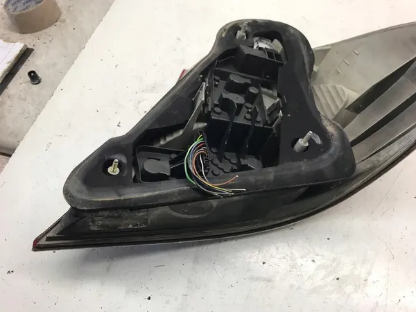 Mercedes W209 CLK Linker Achterlicht OE A2098200164 image 7