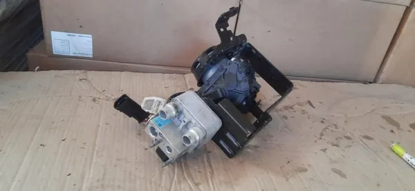 Tyhjiöpumppu OEM 9835028580 09000003 Opel Corsa F:lle image 5