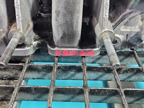 Culasse OEM 110426296R pour Renault Express 1.5 DCI image 10