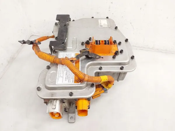 KIA Soul Spanningsomvormer OEM 91958J2200 - Gebruikt image 7