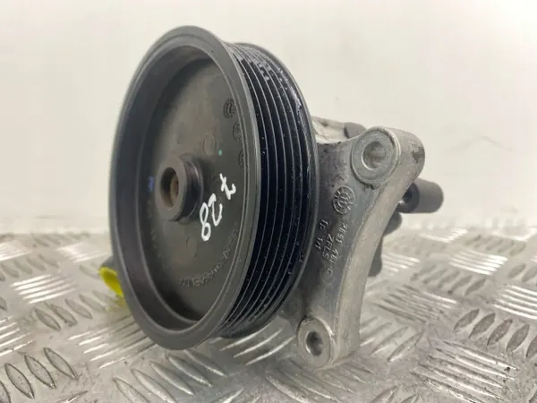 Pompe de direction assistée Mercedes E250 CGI OEM 7693955169 image 2