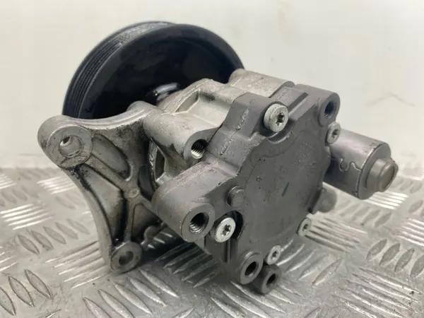 Pompe de direction assistée Mercedes E250 CGI OEM 7693955169 image 3