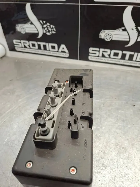 BOMBA DE FECHADURA CENTRAL MERCEDES W220 image 2