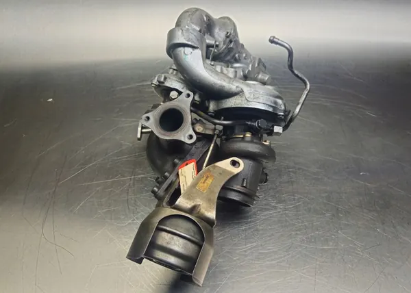 Turbo Mercedes E Clase W212 A6510905780 image 2