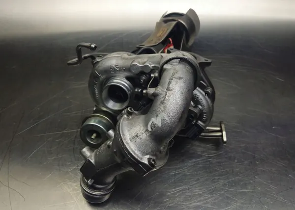 Turbo Mercedes E Clase W212 A6510905780 image 4