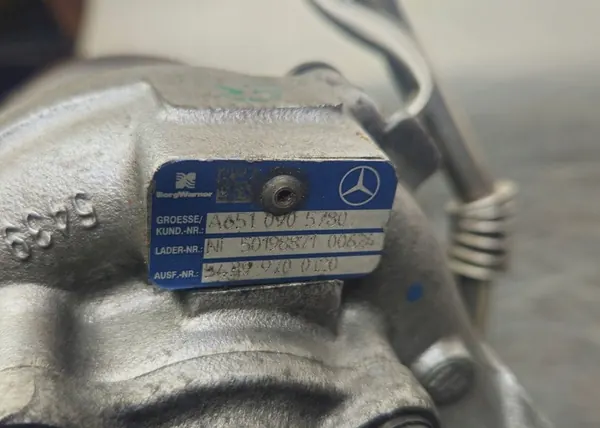 Turbo Mercedes E Clase W212 A6510905780 image 5