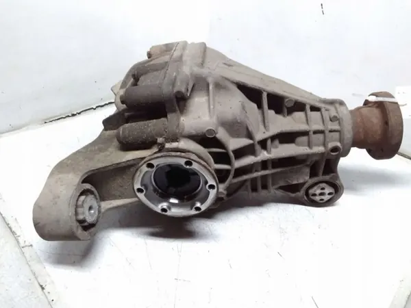 2006 Audi Q7 4L Taka-differentiaali 4460310018 image 2