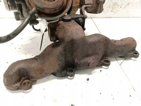 Pakoputken keräin OEM 94070930001010 VW LT 2.8L image 2