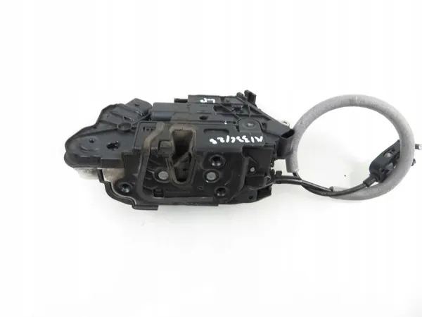 Linke Vordertürschloss SKODA SUPERB II 1S1837015C image 6